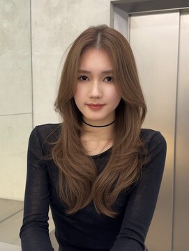 ブラン(Blanc Aoyama) ロング/レイヤーカット/顔まわりカット/ブラウン/ベージュ