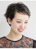 大人の抜け感ショート