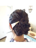 フラヴェス(floves) ＃ヘアアレンジ