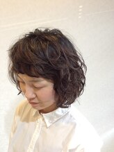 ヘアーアンドビューティー ルクシア(hair&beauty LUXIA) 外国人風ナチュラルパーマスタイル