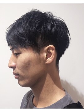 イル(ill) 2ブロック 刈り上げスタイル 爽やかスタイル メンズ