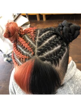 ビューティーサロンワタナベ 本店 コーンロウフルデザイン