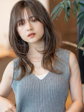 イルハバナ 渋谷(ill HAVANA) レイヤーカット/小顔レイヤー/似合わせカット/髪質改善/20代30代