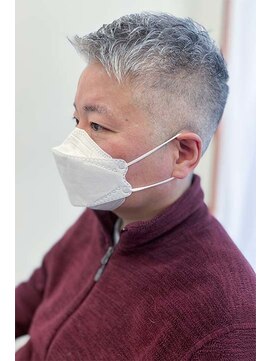 クチナ(KUCHNIA) ベリーショート親父