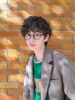 ディーエックス スリー(Dxxxx III)&nbsp;外国人風プードルパーマ