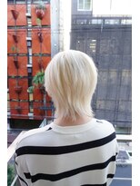 シィーム(cime) ホワイトブロンドカラー