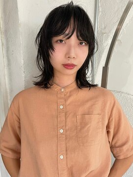 ヘン(hen) 【心斎橋hen】レイヤーカット 顔周りカット