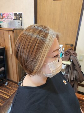 ワサビ 美容室 WASABI 江南店 ショートレイヤーボブ　フェイスフレーミング