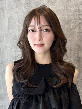 レイヤーカット×ヘーゼルベージュ　【韓国ヘア】