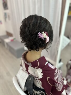 ホワイト(White) サイドシニヨン♪