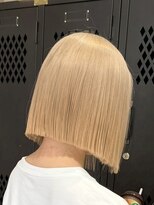 ヲタク(wotaku.)&nbsp;ブロンドベージュハイトーンケアブリーチタイトボブブリーチボブ