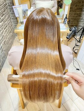 プラグ バイ ネオリーブ(plug by neolive) 大人ガーリー/チョコレート×髪質改善 [髪質改善/縮毛矯正韓国MI