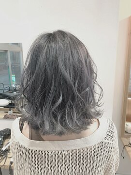 エイト 川崎店(EIGHT) ダブルカラー×プラチナシルバー