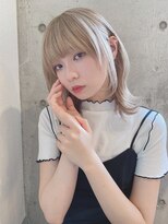 ルービック 京橋(Rubik's)&nbsp;ハイトーン/ウルフヘア/透明感ヘーゼルベージュ