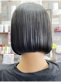 段差無し、内巻きボブ
