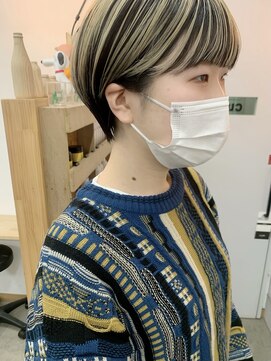 キューズ クラブ(cuz KLUB) 【cuzKLUB】耳掛けショート×デザインカラー＊池袋