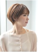 切りっぱなしショート・ボブ/絶壁解消/前髪なし/20代/30代/面長