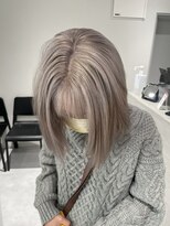 ピヨン 心斎橋(piLLon)&nbsp;ハイトーン/ホワイトシルバー/バブ