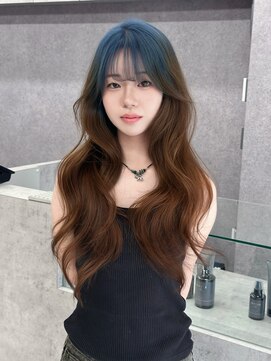 SSAW 黒染め履歴無理せずワンブリーチルーツカラー