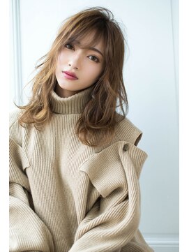 レジナヴィータ 栄(Reginavita) 【Reginavita栄】外国人風ラフカール＠早川