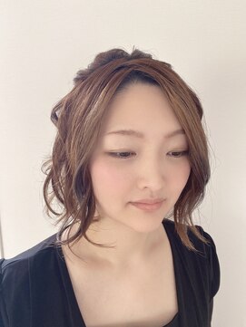 ルチル(Rutile) ハーフアップ☆パーティースタイル