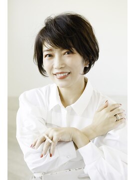 タヤ 九段店(TAYA) 大人かっこいいショート マットベージュ