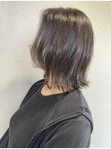 動きのある外ハネミディ