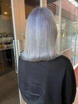 インク サカエ(inq sakae)&nbsp;外ハネミディアム×シルバーホワイト