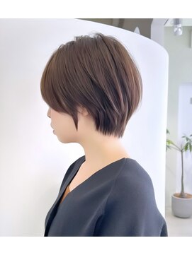 ウル 名古屋栄(ulu) 美しすぎる大人ショートヘア