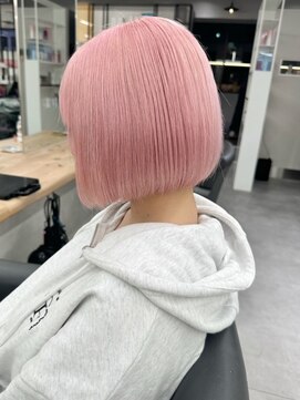 ベレーザ 渋谷(BELEZA) 7183艶髪ベビーピンクタンバルモリボブオン眉ホワイトピンク