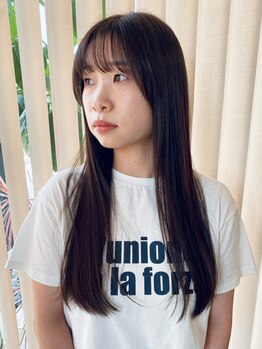 プラネ(PLANER)の写真/髪質に合わせた縮毛矯正が大好評◎毛先まで潤う、手触りの良いナチュラルなストレートを手に入れて☆