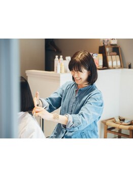 経験豊富なベテランスタイリストが、髪のお悩みやご要望をしっかり汲み取り、理想のstyleをご提供します！
