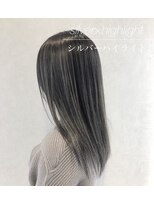 リアラ 渋谷(LIALA) ハイライト、ダブルカラー、インナーカラー、イヤリングカラー