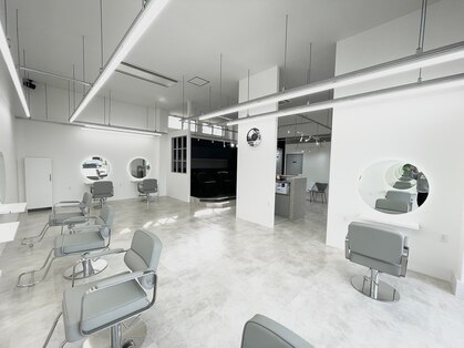 ブリーチ 酒田店(BLEACHi)の写真