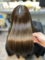 アリアツイン バイ エクラート 池袋西口店(ARiA TWiN by ECLART)&nbsp;艶髪ナチュラルストレートヘア