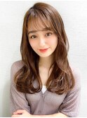 2wayバングでイメチェン!顔まわりレイヤーくびれヘアが人気