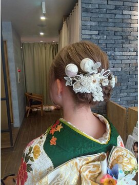 レイビューティー 浜町中央橋店(RAY+beauty) ゆるふわシニヨン