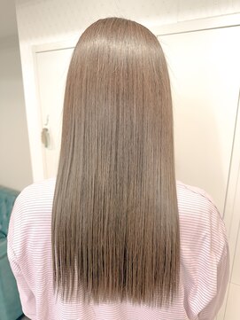 ファブ 銀座(fav) ブリーチ無しのスモークベージュ