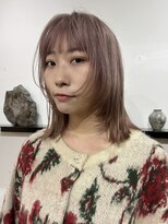 ユーリカ(Eurica)&nbsp;レイヤーカット/顔まわりカット/ハイトーン/ピンクカラー/カラー