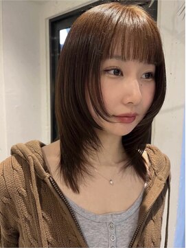 スロウ 代官山(Sraw) ミディアムレイヤー顔まわりレイヤーカットフェイスレイヤー