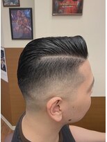 グルーマーズトウキョウ(GROOMER/S TOKYO)&nbsp;クラシックバーバースタイル　【　バーバー　フェード　】