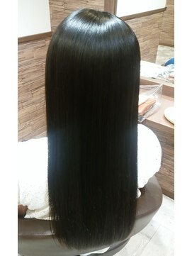 グランツ ヘアーアンドメイク(GLANZ Hair&Make) ストレート