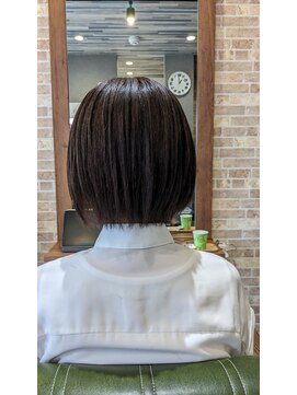 モーネ(Mone) お手入れもラクラク！ショートボブ