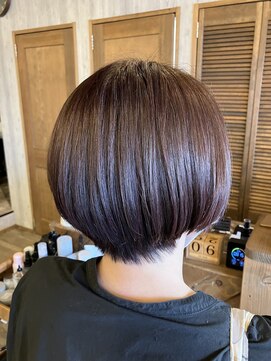 ヘアードレスビュー(hair dress V.I.E.W) ショート×レッドバイオレット