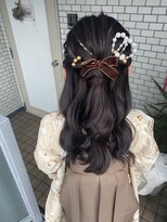 袴ヘアセット　ハーフアップ　アップヘア　金箔