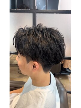 クロムトウキョウ ザ バーバー 新宿本店(CHROM TOKYO the Barber) ショートアップバング