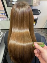 ジェリカ(Jlica)&nbsp;艶感ロングストレート　ベージュブラウン