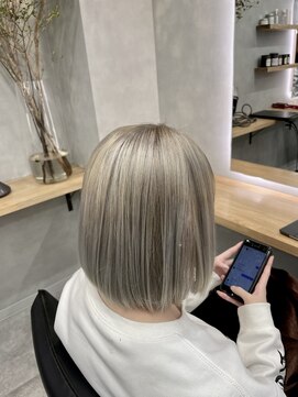 ノアル(NOAHL) G トリプルカラー/グレージュ