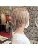 大人ショートボブ