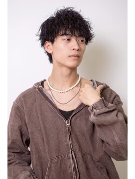 ルフュージュ バイ プロデュース 相模大野店(Refuge by Produce) メンズパーマ